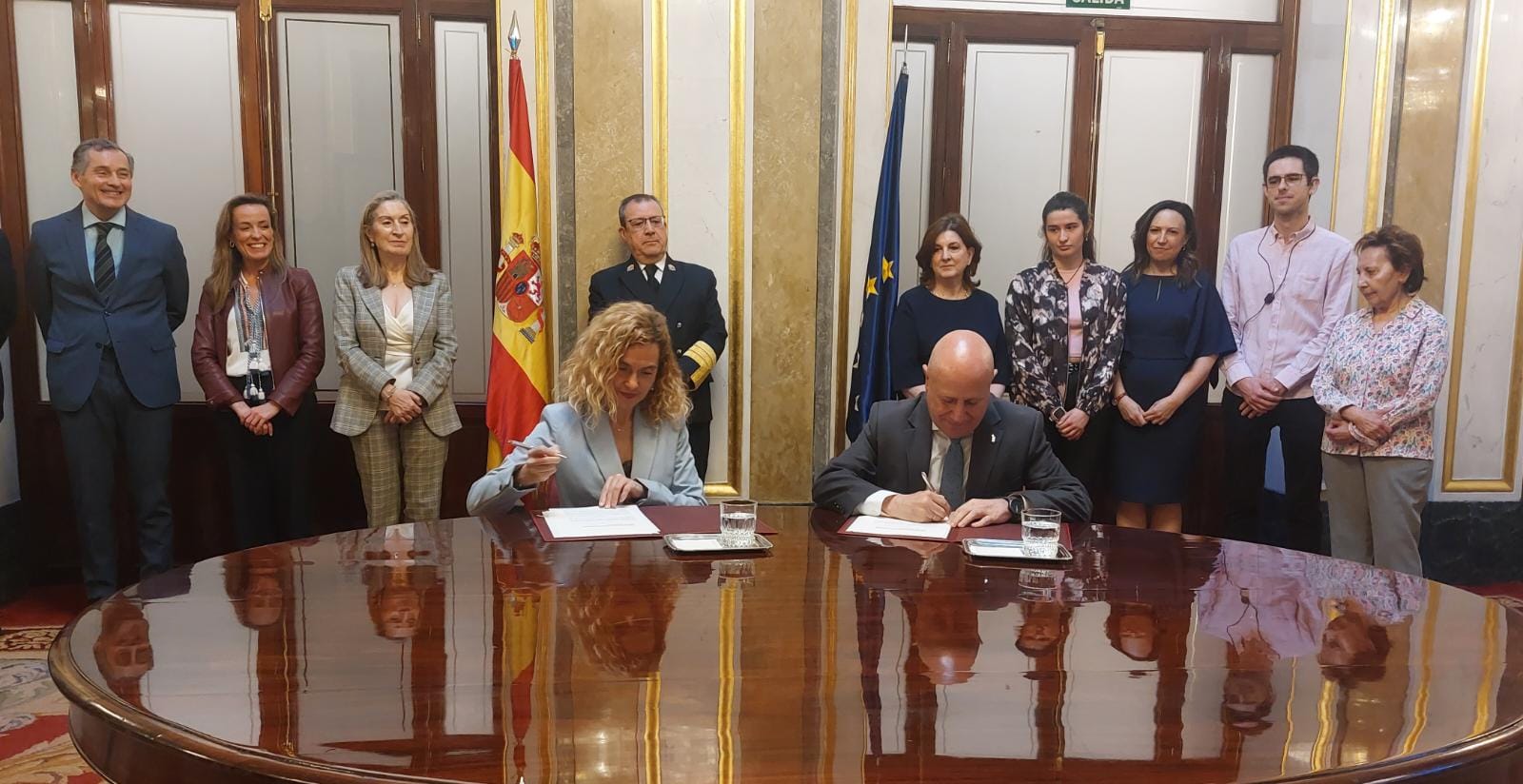 FIAPAS y el Congreso de los Diputados firman un Convenio de Colaboración para impulsar la accesibilidad a la información para las personas con sordera